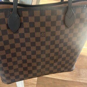 Authentic Neverfull Louis Vuitton Handbag